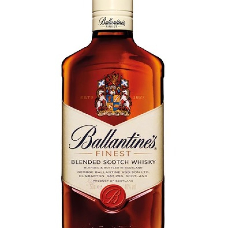 Ballantines Scotch Whisky 700ml